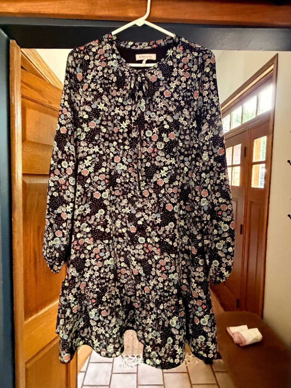 BCBGeneration Floral Long Sleeve Dress Size Medium